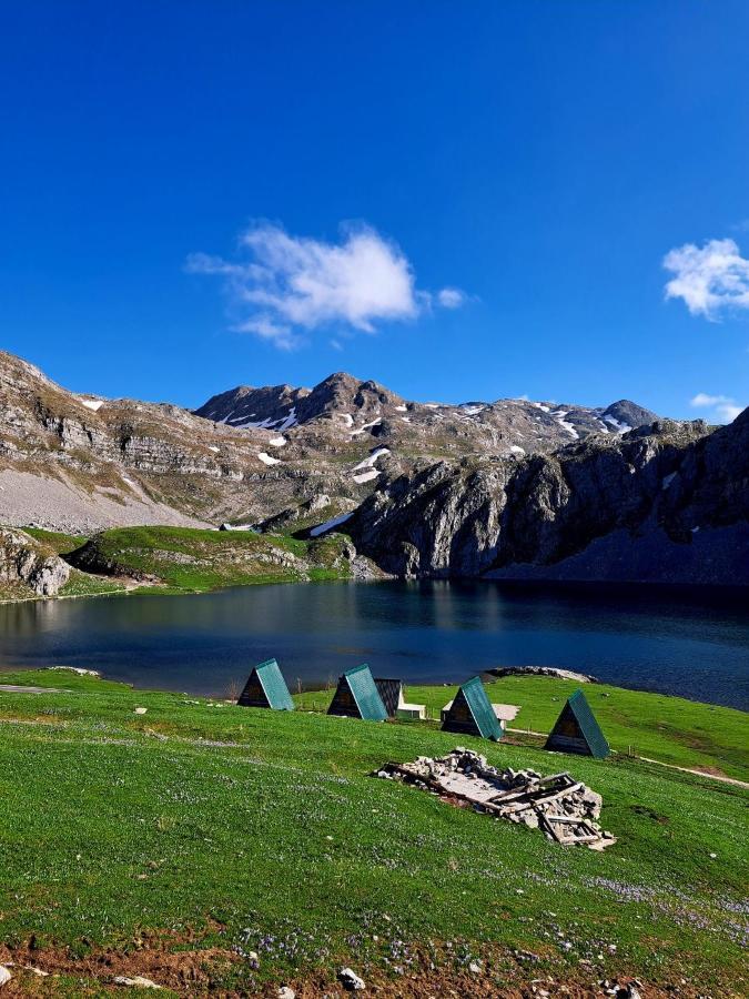 Kapetanovo Jezero, Mountain Cottage Captain'S Lake Kolašin Buitenkant foto